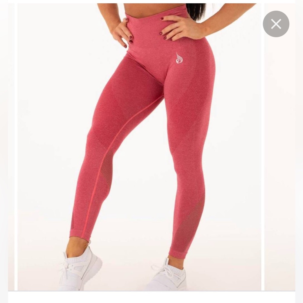 Ryderwear Seamless Leggings
Size Large 
Color Red
